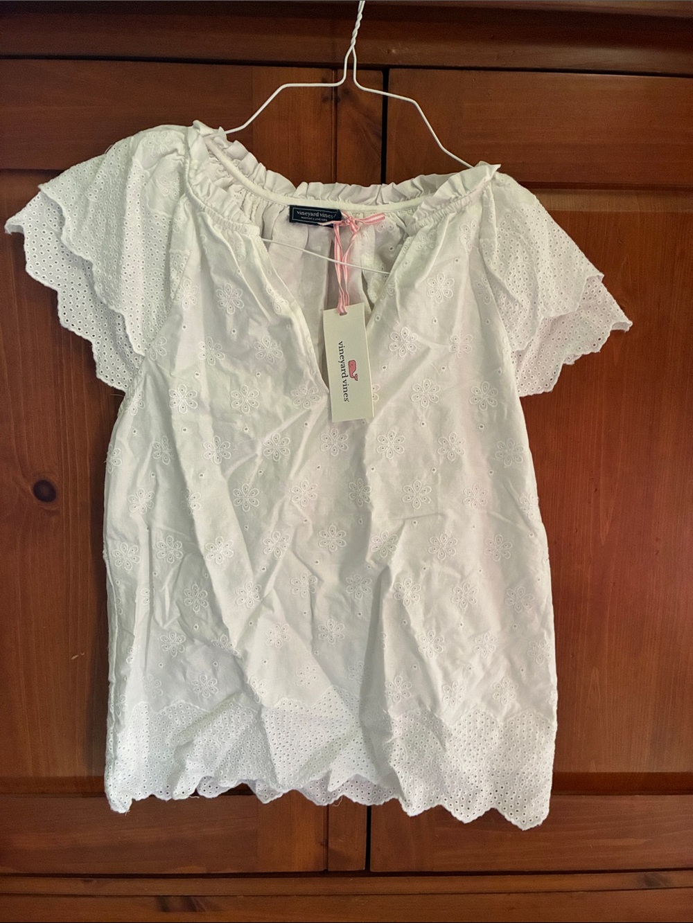 Vineyard Vines White Eyelet Flutter Sleeve Peasant Top